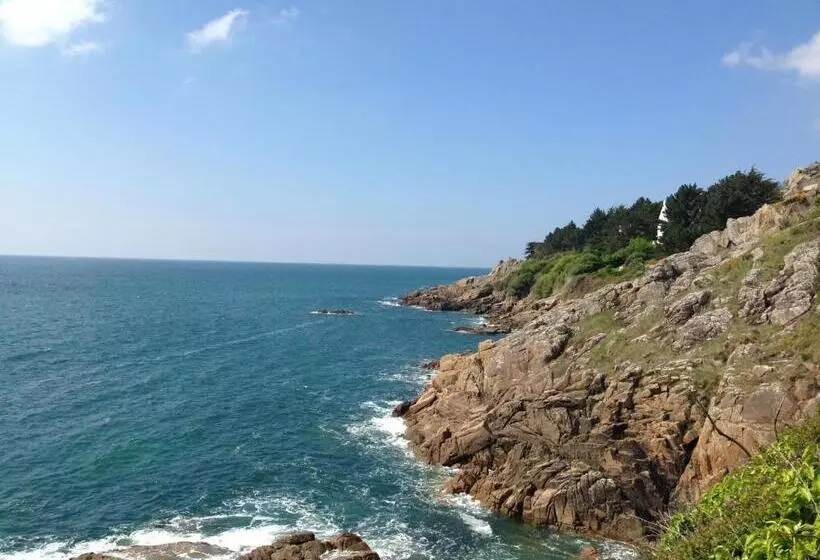 Aamiaismajoitus (B&B) Maison Castel Braz