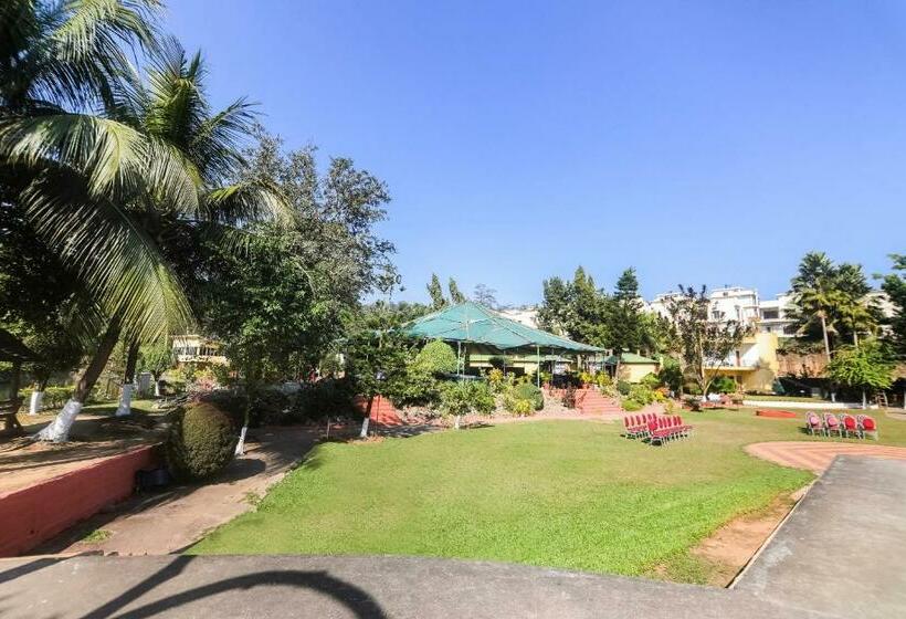 Capital O 7414 Spring Valley Resort