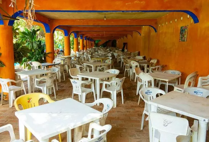 ホテル Balneario Y Cabañas Isis