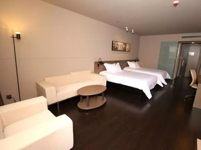 Hotelli Jinjiang Inn Select Bazhong Guangfu Street Branch