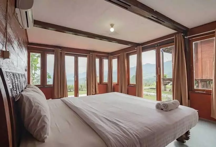 Hotelli Kanaka Residence Mitra Reddoorz