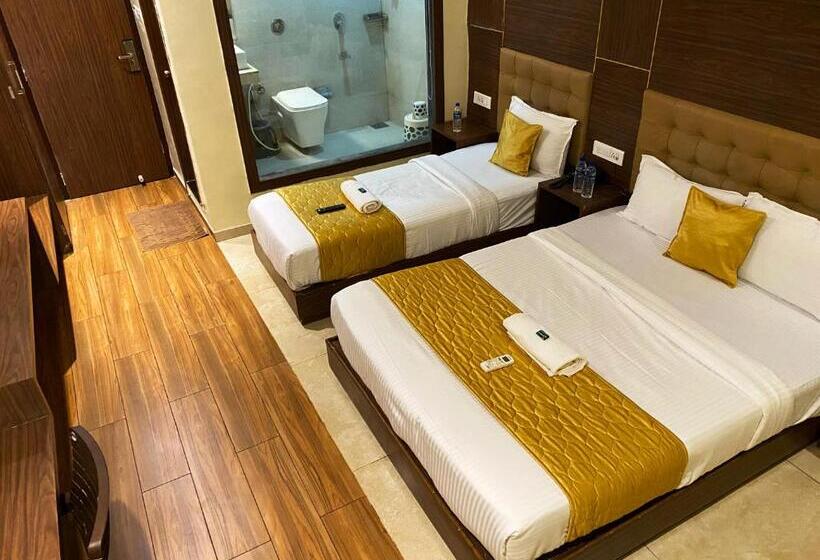Hotel Pearl S Bkc Inn Near Trade Centre, Visa Consulate