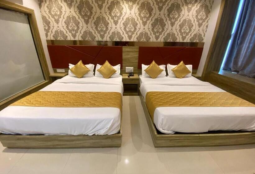 Hotel Pearl S Bkc Inn Near Trade Centre, Visa Consulate