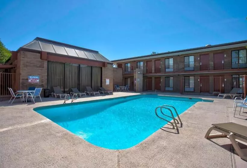 Hotelli Studio 6 Suites Willcox Az