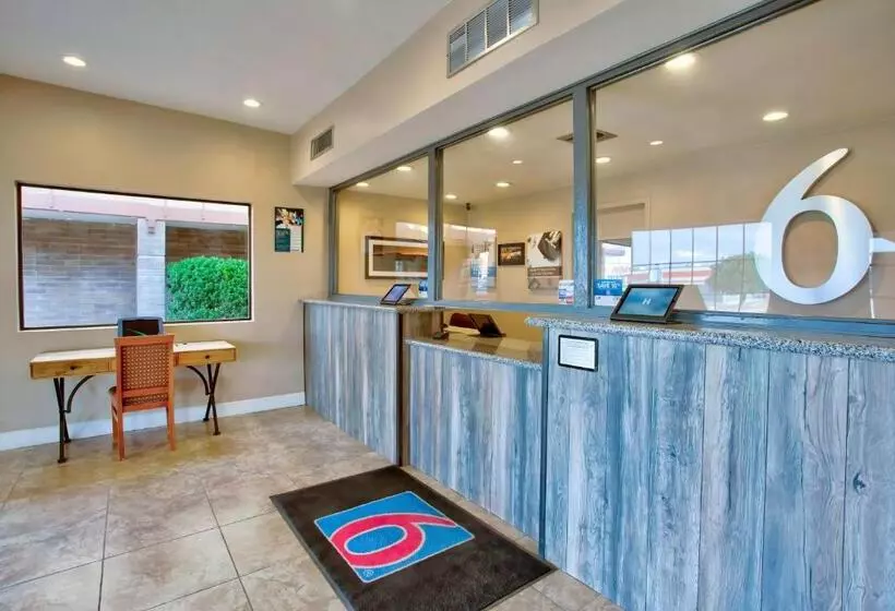 Hotelli Studio 6 Suites Willcox Az