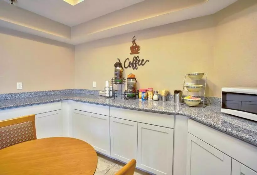 Hotelli Studio 6 Suites Willcox Az