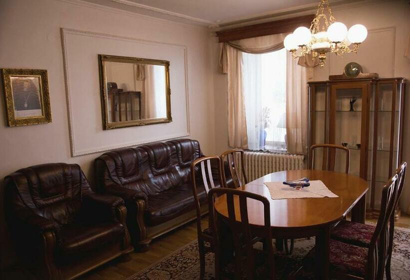 فندق Zámek Poruba