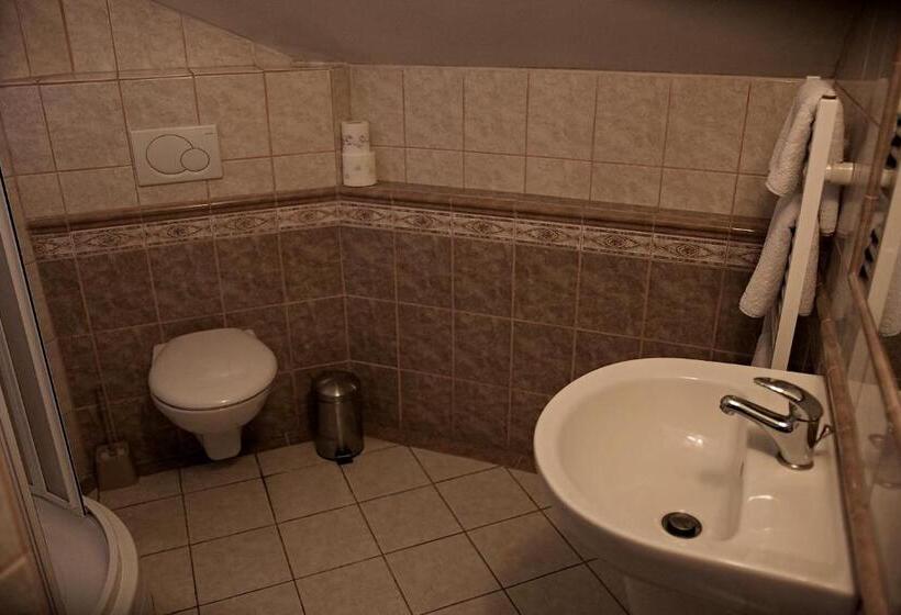 فندق Zámek Poruba