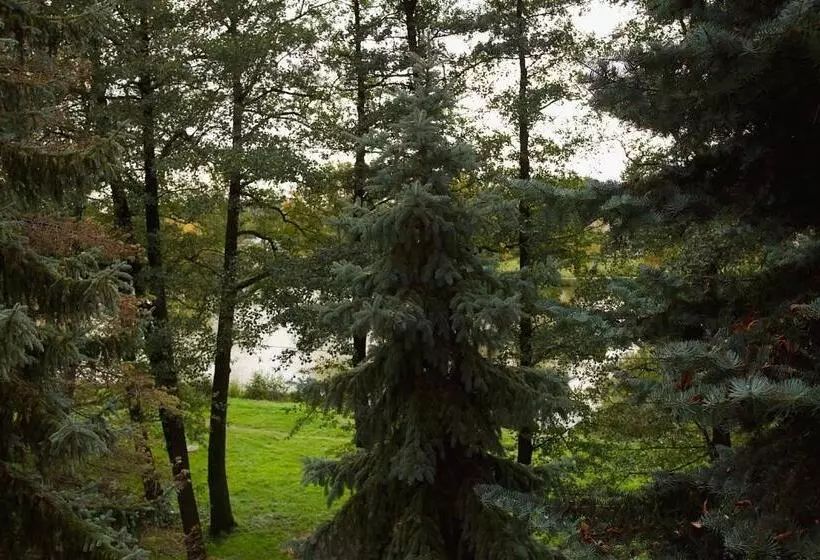 ホテル Zámek Poruba