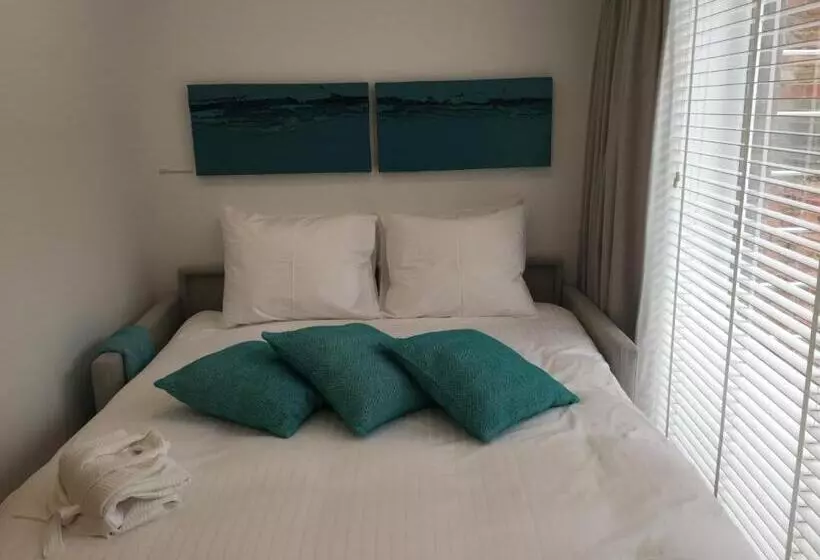 پانسیون Antwerp Town House Accommodations