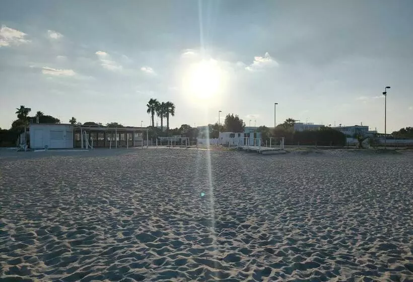 ペンション Casa Vacanza In Pieno Centro Storico Vicino Ostuni E La Riserva Di Torre Quaceto