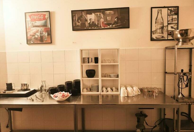 פנסיון Casa Vacanza In Pieno Centro Storico Vicino Ostuni E La Riserva Di Torre Quaceto