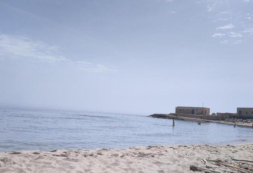 פנסיון Casa Vacanza In Pieno Centro Storico Vicino Ostuni E La Riserva Di Torre Quaceto