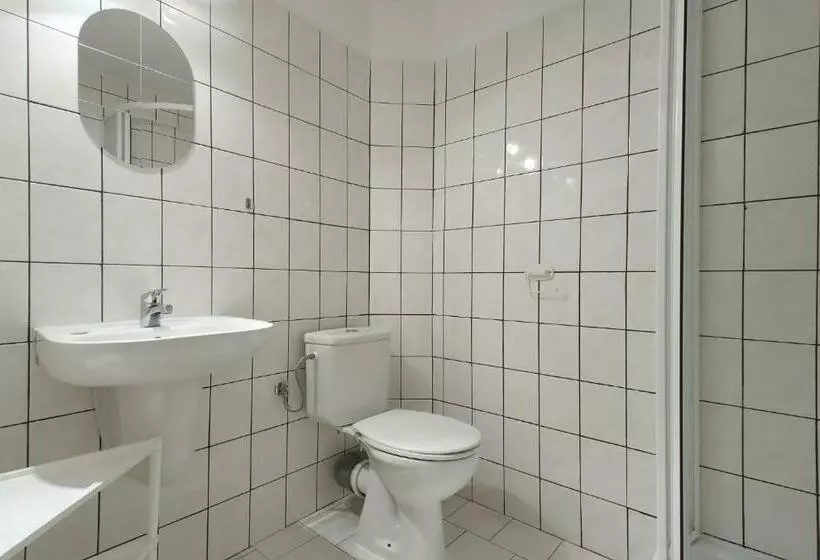 ペンション Chata Protěž