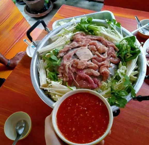 Lomakeskus Baan Panseng Bungalow