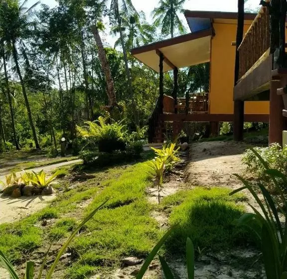 Lomakeskus Baan Panseng Bungalow