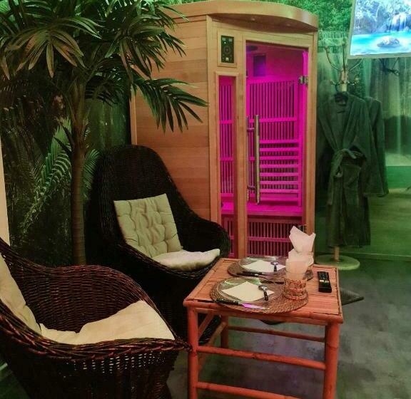 Bed & Breakfast Luxury Spa Concept