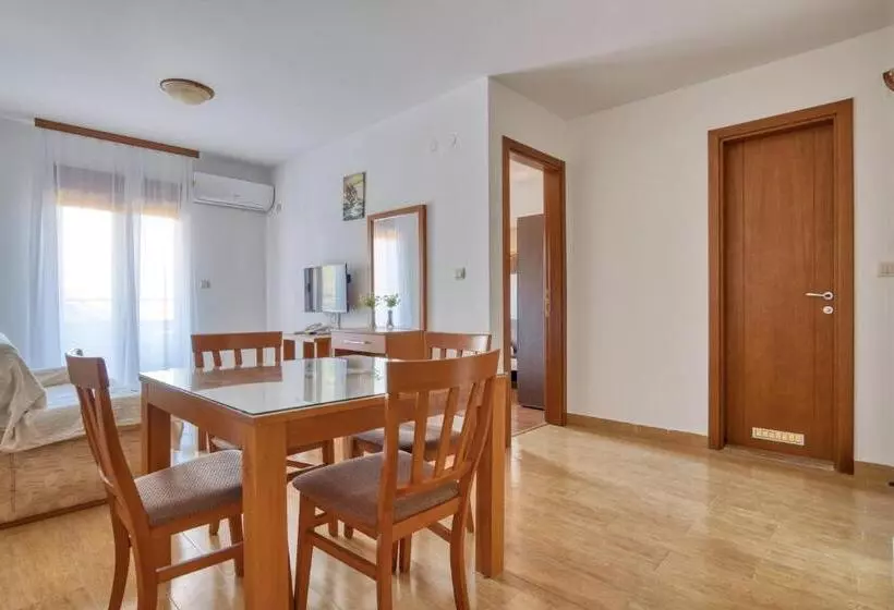 Garni Hotel Milica