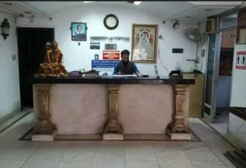 ホテル Ashoka Continental