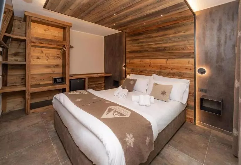 ホテル Avalanche   Alpine Boutique