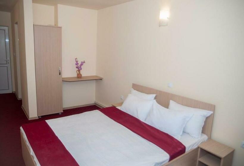 فندق Dumbrava Minunata