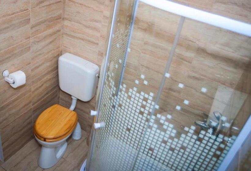 فندق Dumbrava Minunata