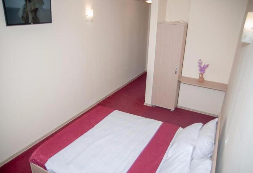 فندق Dumbrava Minunata