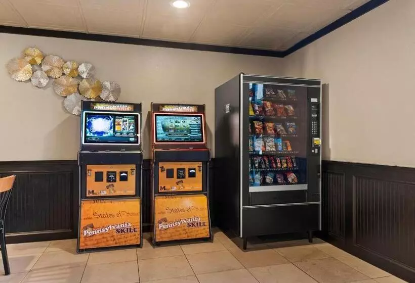 ホテル Red Roof Inn Reading