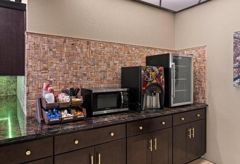 فندق Red Roof Inn Reading