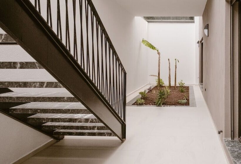 Hotel Serife Hanim Konagi