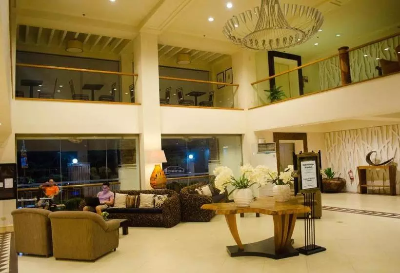 ホテル Tavern Surigao