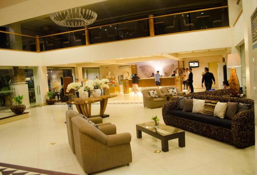 בית מלון כפרי Tavern Surigao