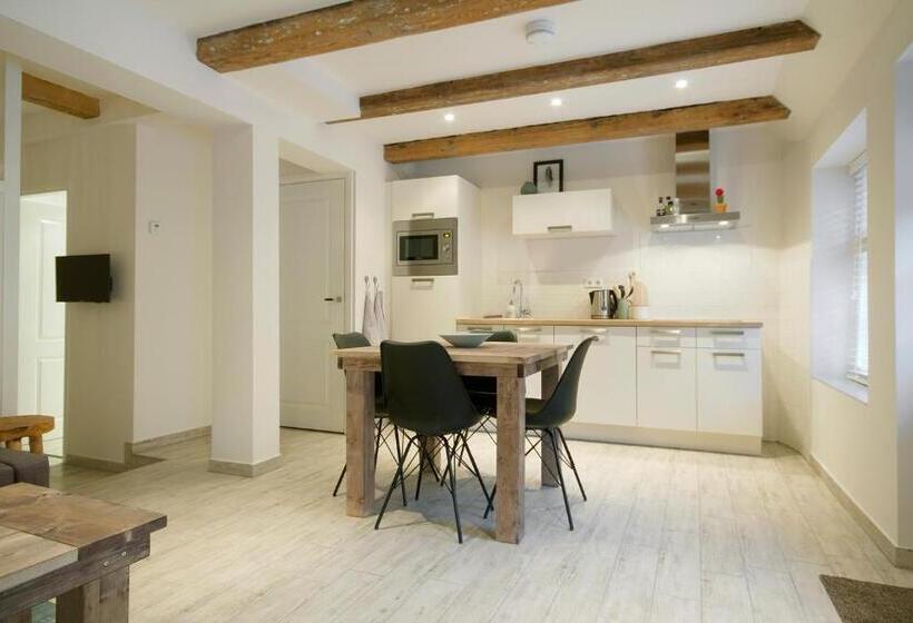 Karel De Grote Bergen