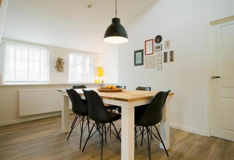 Karel De Grote Bergen