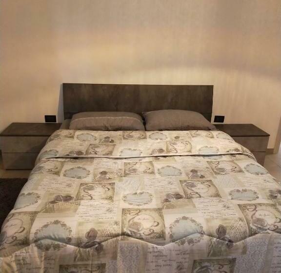 پانسیون Lecco Centers