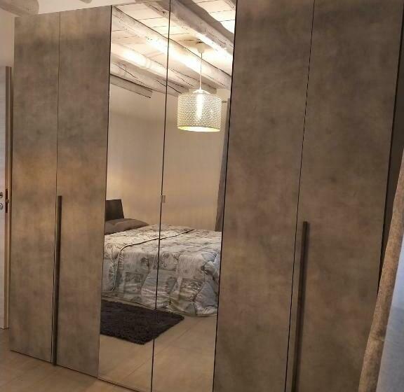 پانسیون Lecco Centers