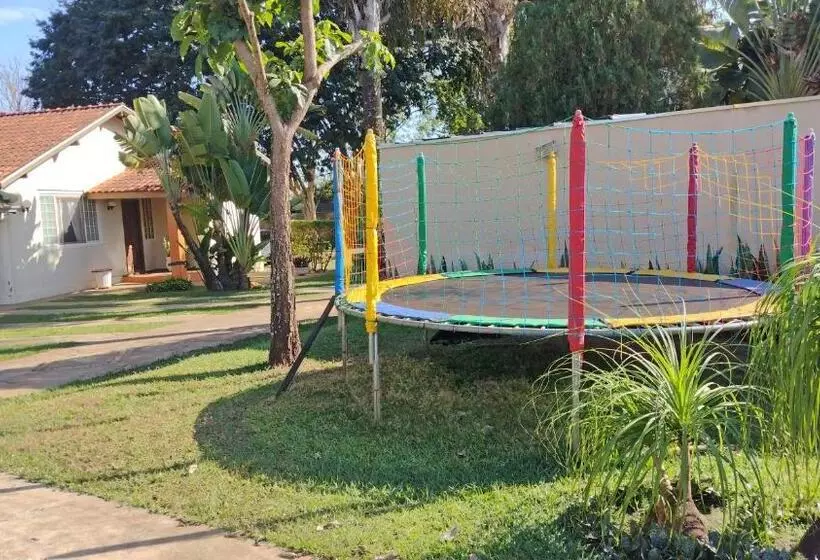 Retkeilymaja Estância Stela Pousada
