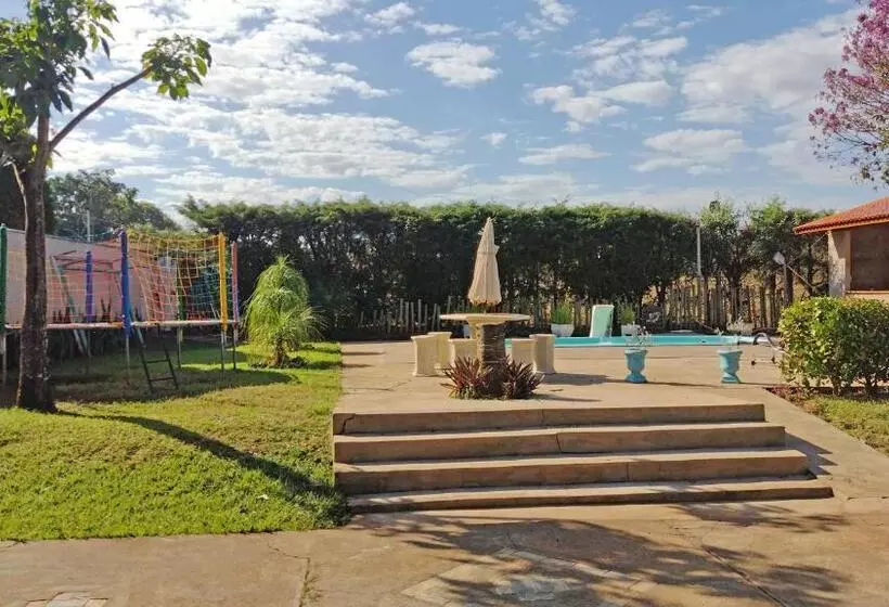Retkeilymaja Estância Stela Pousada