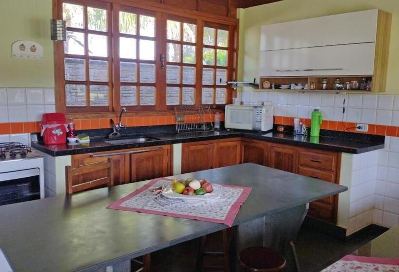 هاستل Estância Stela Pousada