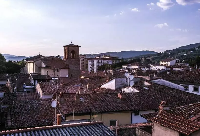 هتل Albergo Fiorentino