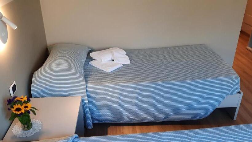 هتل Casa Diocesana Di Altavilla