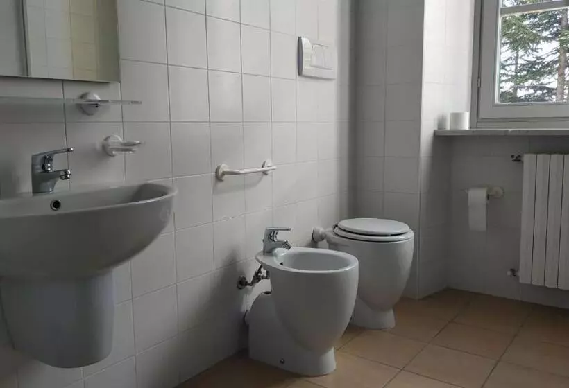Hotelli Casa Diocesana Di Altavilla