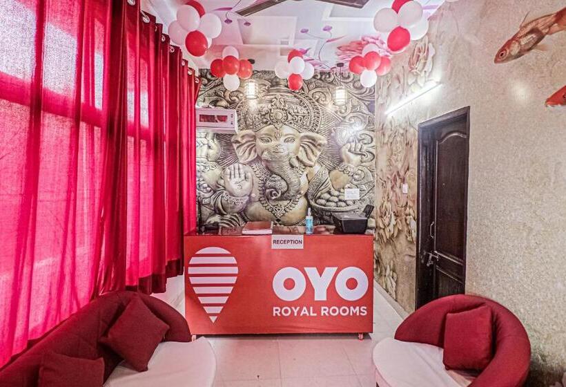 Flagship Hotel Royal Rooms