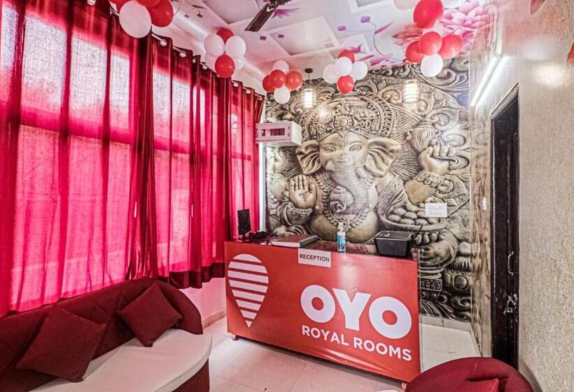 Flagship Hotel Royal Rooms