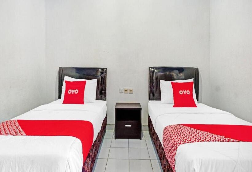 호텔 Oyo 90735 Palem Garden 2