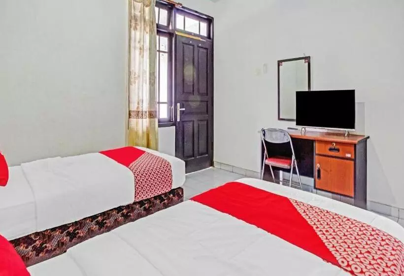 Hotelli Oyo 90735 Palem Garden 2