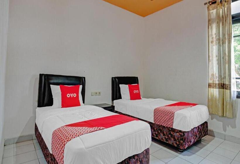 호텔 Oyo 90735 Palem Garden 2