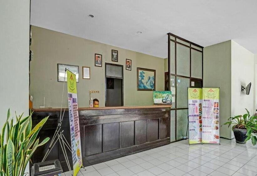 호텔 Oyo 90735 Palem Garden 2