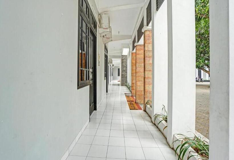 호텔 Oyo 90735 Palem Garden 2