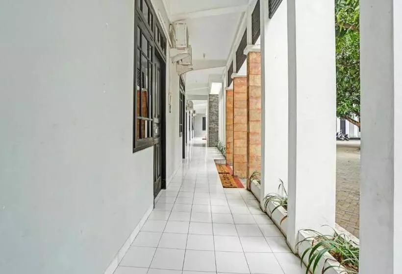 Hotelli Oyo 90735 Palem Garden 2